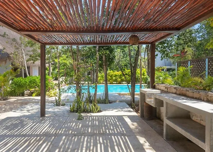 4br Jacuzzi Private Pool Gated Community