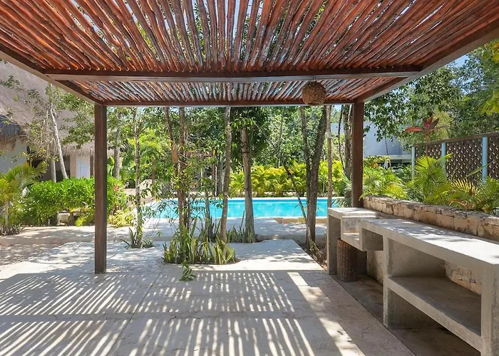 4br Jacuzzi Private Pool Gated Community Villa